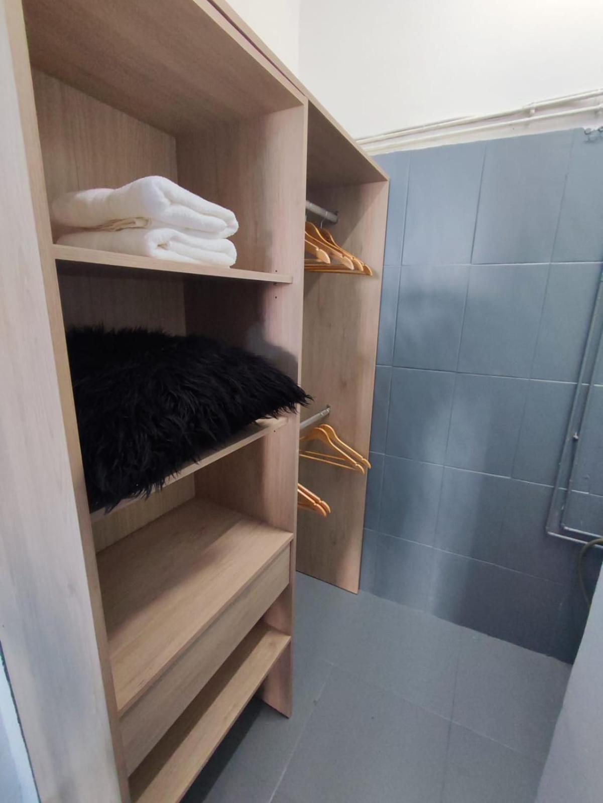 Apartamento Centrico Cerca De La Playa อาลิกันเต ภายนอก รูปภาพ
