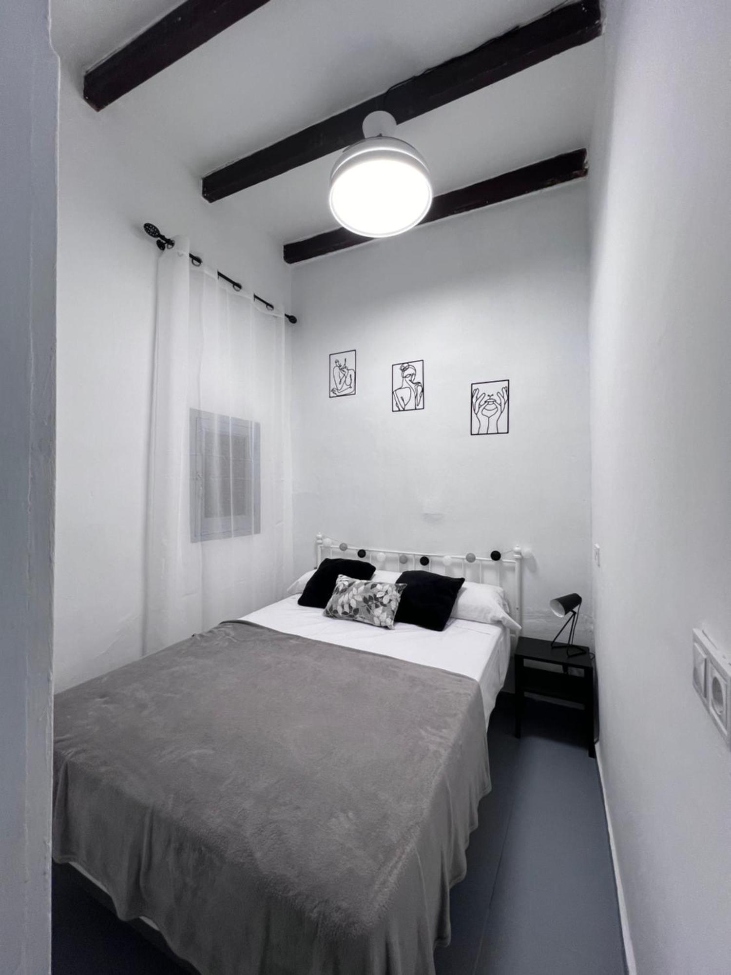 Apartamento Centrico Cerca De La Playa อาลิกันเต ภายนอก รูปภาพ