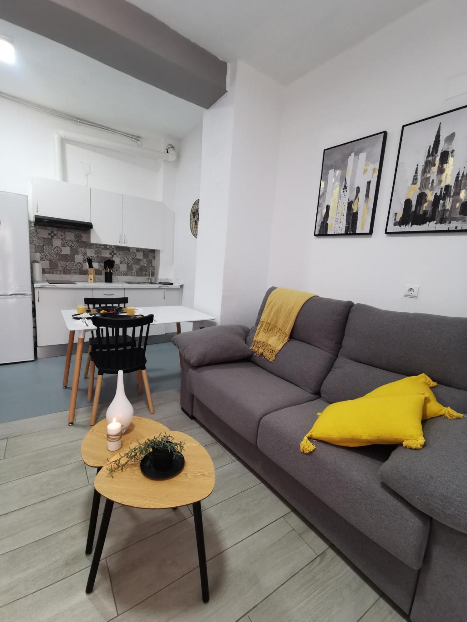Apartamento Centrico Cerca De La Playa อาลิกันเต ภายนอก รูปภาพ