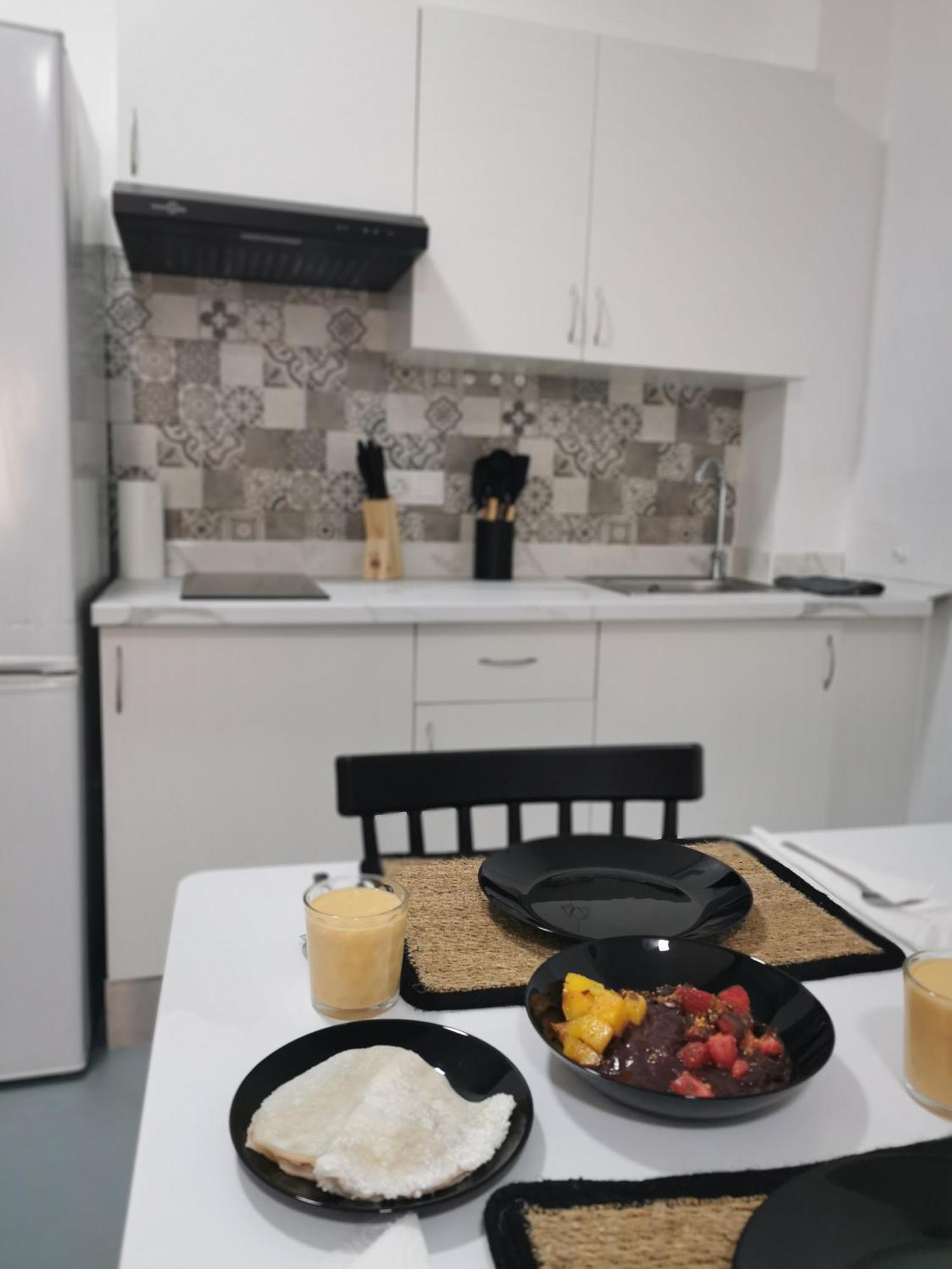 Apartamento Centrico Cerca De La Playa อาลิกันเต ภายนอก รูปภาพ